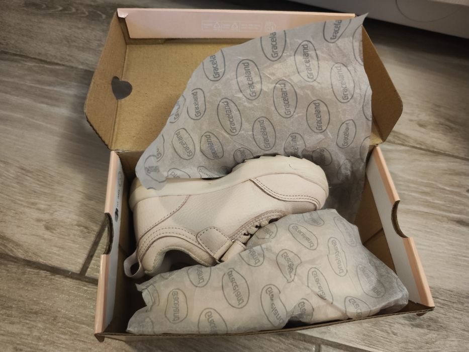 Adidași fetița, mărimea 24-25