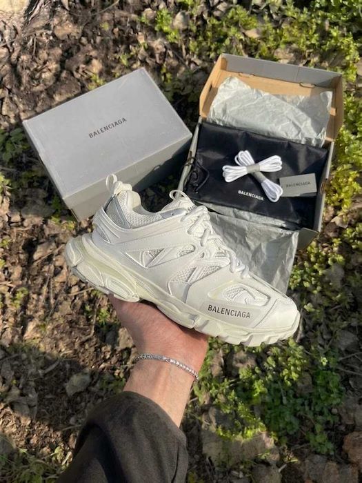 Balenciaga Track Alb