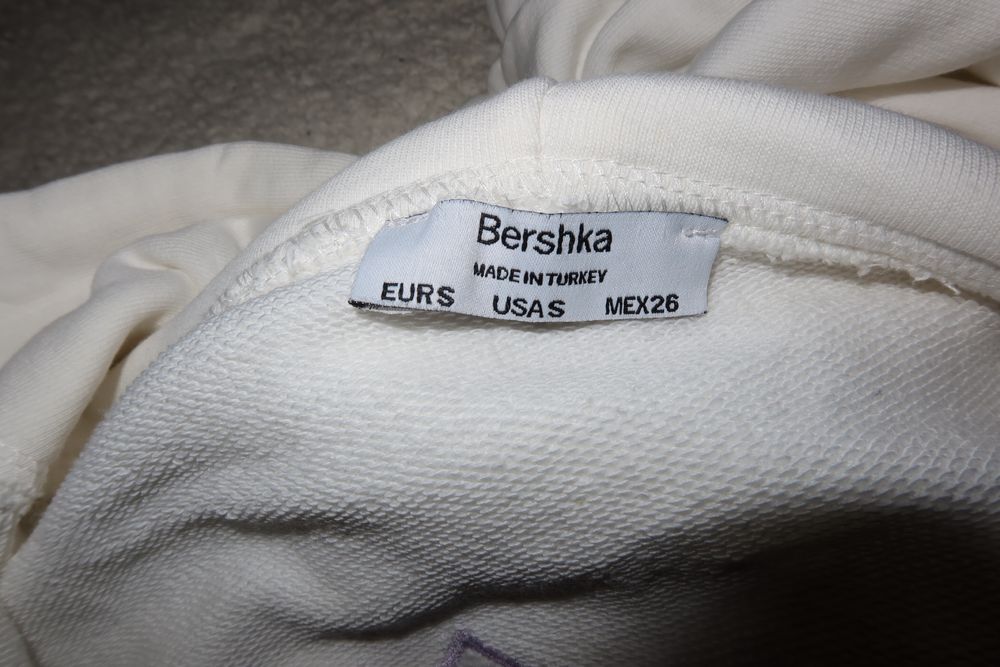 Къс дамски суитчър Bershka размер S