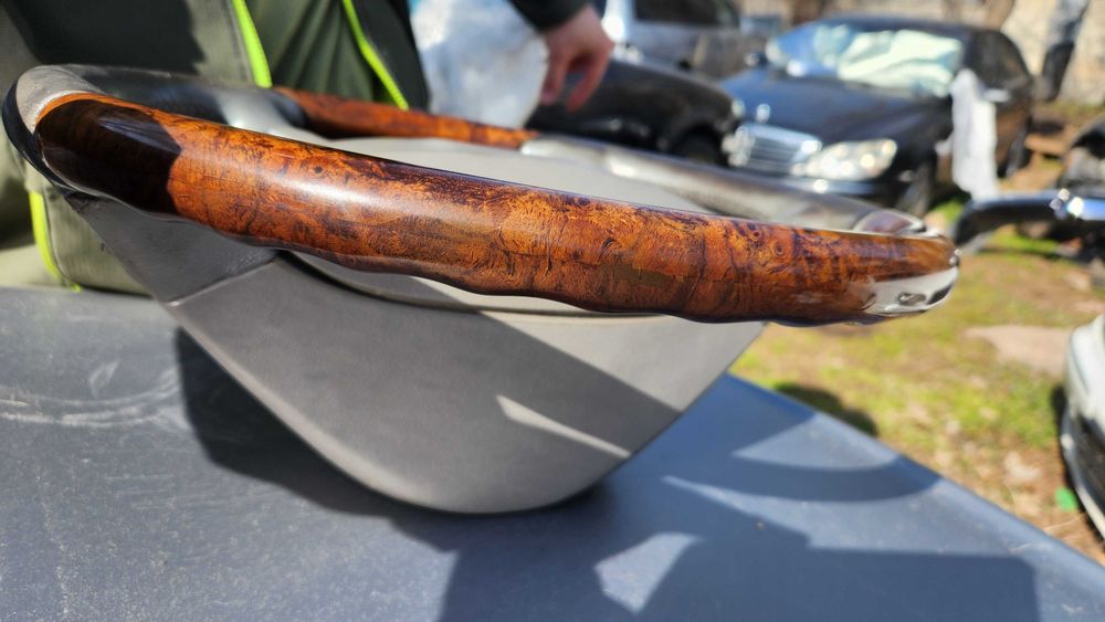 Махагонови волани мерцедес W220