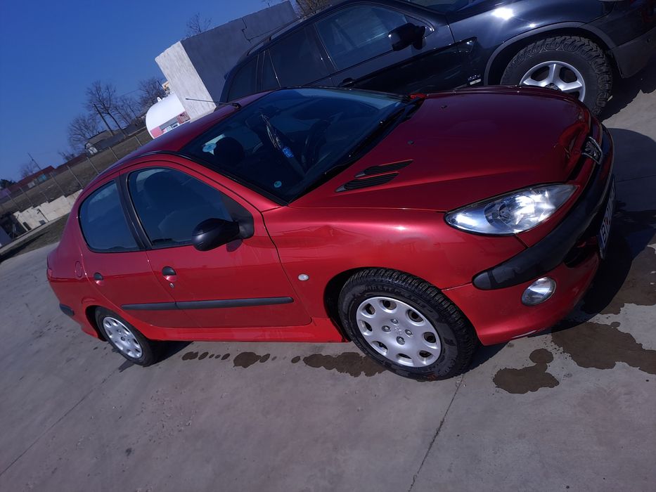 Vând Peugeot 206
