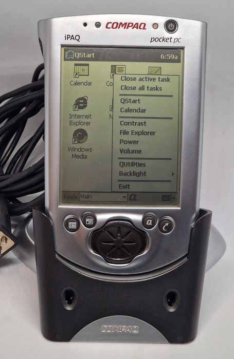 Продавам Compaq Ipaq H3130