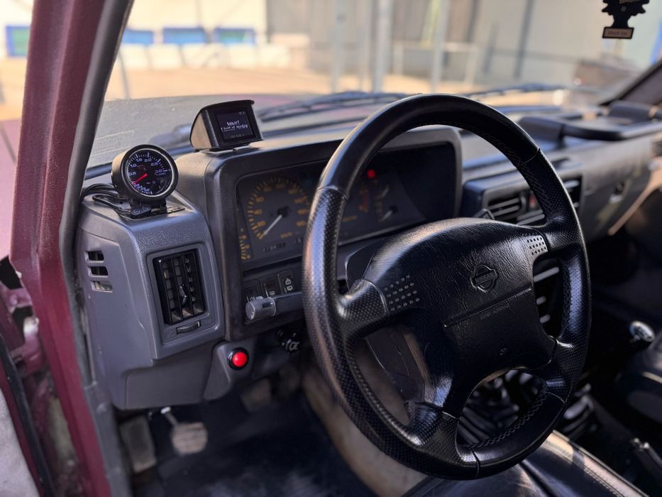 Nisan patrol y 60 m 50