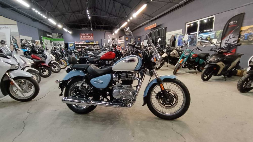 Royal Enfield Meteor 350 2026/ A2 - stoc EST BIKE