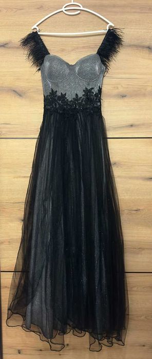 Дизайнерска бална рокля