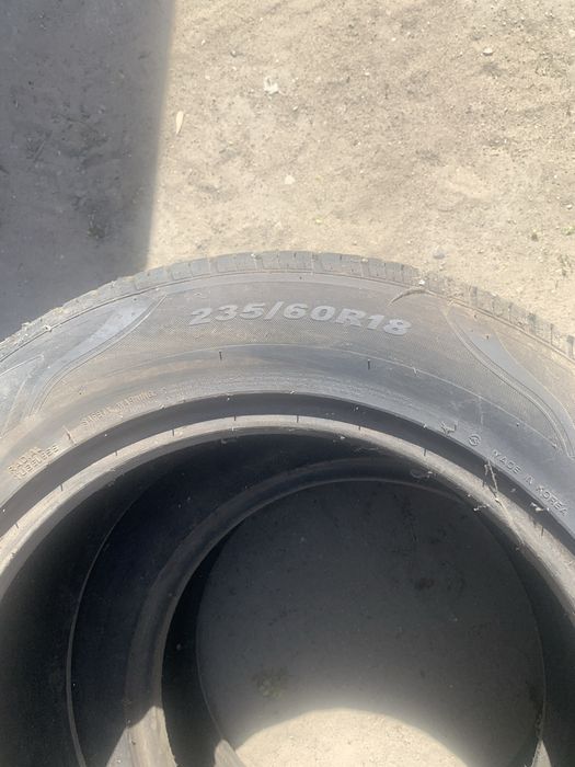 Продам 2 шины!!!