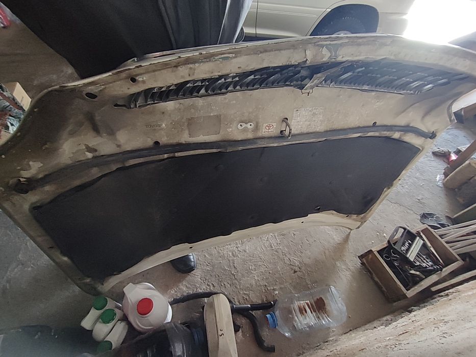 Капот Лексус RX300 Harrier