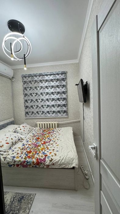 Медгородог 4/4/4
Ориентир Бозорча
Алмазарский район 

Комнат: 4
Этаж: