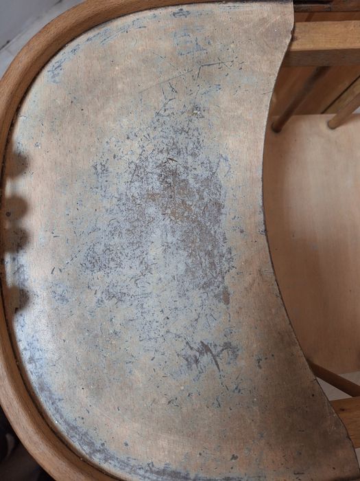 Столик для кормления