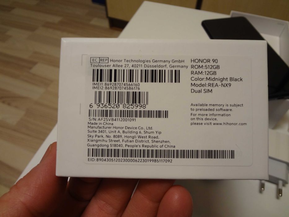 HONOR 90 512 GB impecabil / cutie completa .
