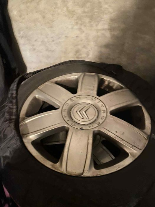 Лети джанти с гуми Citroen c4 Ситроен Ц4