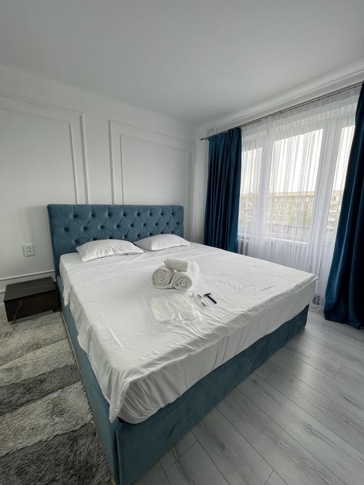 Идеально чистая. Фото реальные.