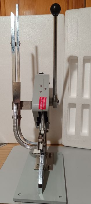 Клипсатор за колбаси