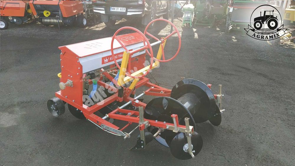 Masina de bilonat latime 1 m cu buncar de ingrasaminte Konig nou