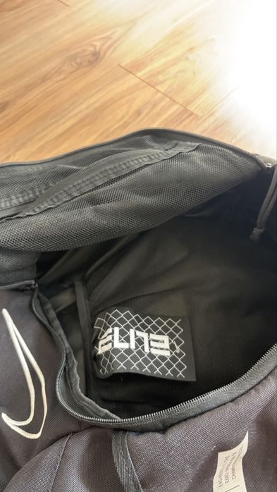 Nike elite bag.