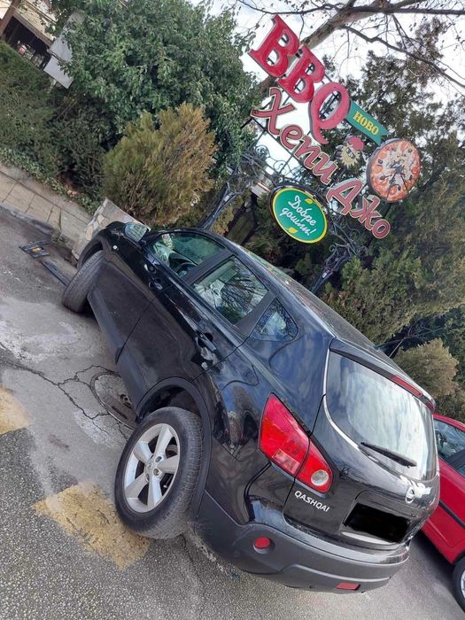 Продавам Nissan Qashqai