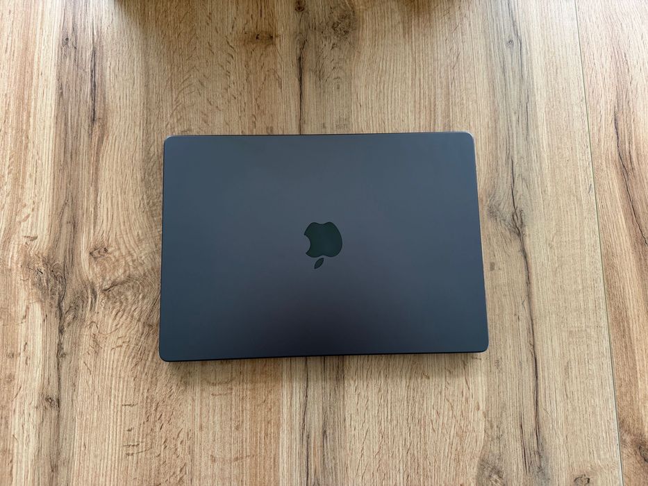 НОВ MacBook Pro 14" M4 PRO Chip 12-CPU/16-GPU/24RAM/512SSD