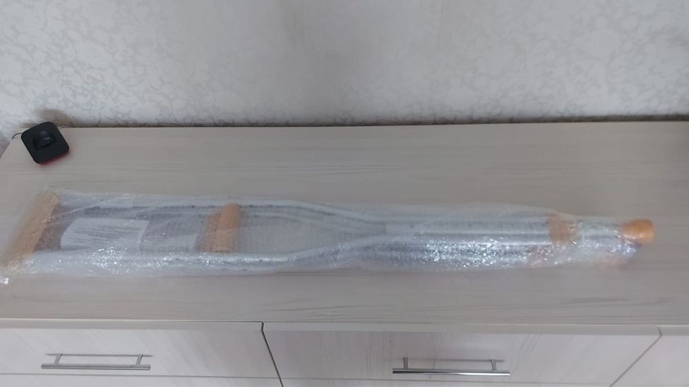 Продам новые костыли