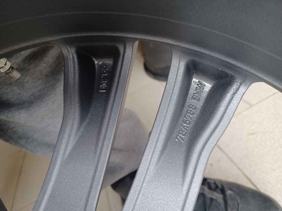 20- BMW X5. X6-F15. F16 Оригинални М-спорт пакет джанти с датчици