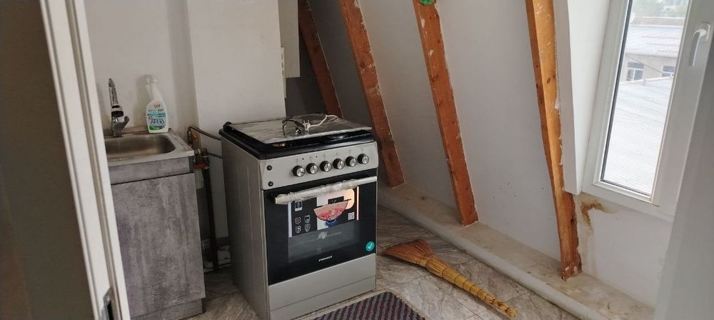 2 хона 6чи кават Эмират кафе