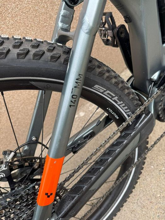 Карбонов Електрически велосипед 29 цола CUBE STEREO ТМ  колело