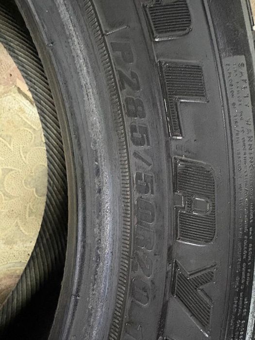 Продам зимние и летние шины бу.