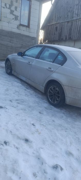 BMW 320D  E90 M47