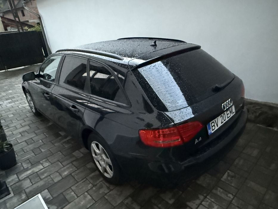 Audi A4  B8.