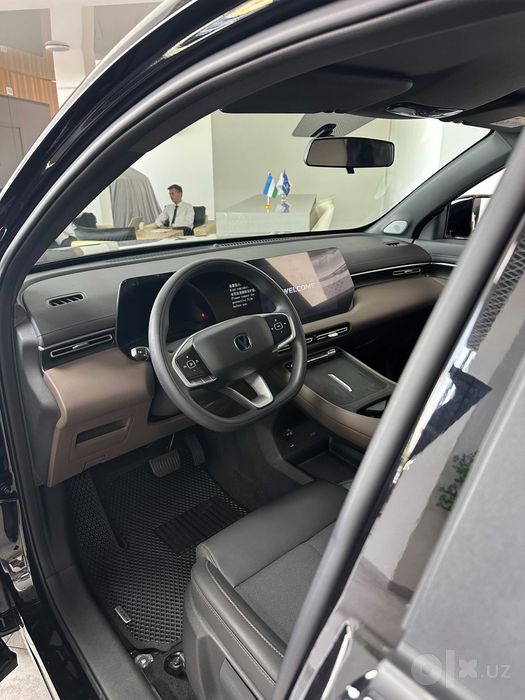 CHANGAN CS55 PLUS (Changan rohat avtosalonida)