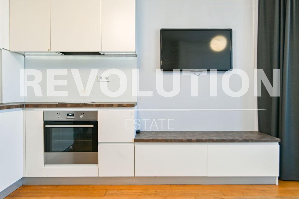 Продава се Едностаен апартамент в София, Кръстова вада - 38 кв.м за 2685 €/кв.м - Снимка #2