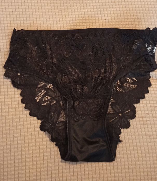 Set trei chiloți dama cu dantela florala M