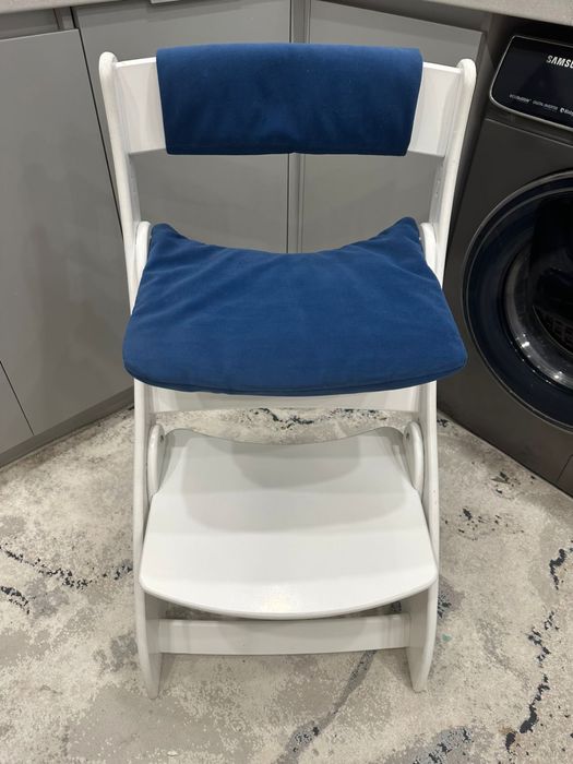 Продам детский растущий стул