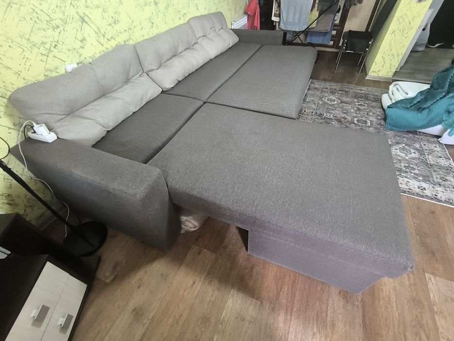 Продам диван в хорошем состоянии