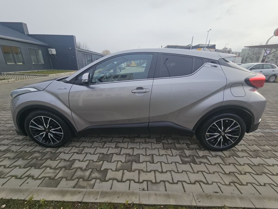 Toyota C-HR 1.8 hybrid Lounge Edition