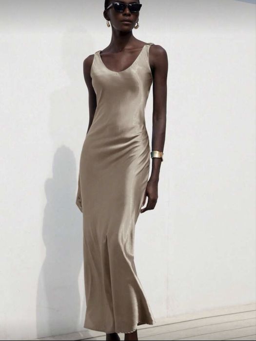 Rochie lunga, satin, sampanie, fara maneci
