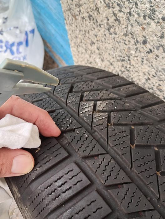 Зимни гуми 17ки.