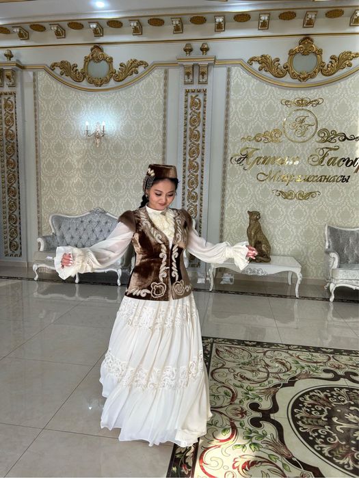 Marchтан алынған көйлек сатылады