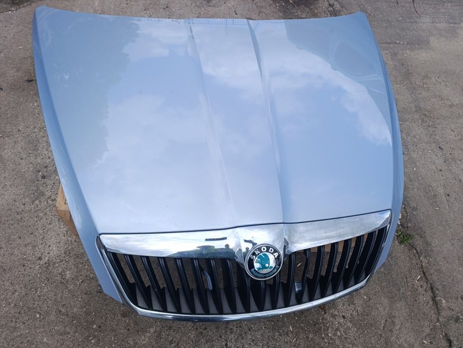 Преден капак Шкода Октавия 2011г / Skoda Octavia