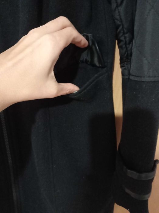 Продавам дамско палто