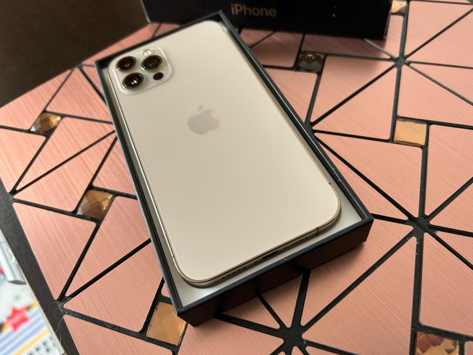 iPhone 12 Pro Gold 128Gb impecabil