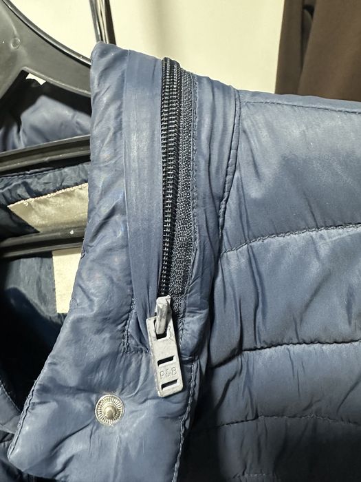 Продам куртку женскую