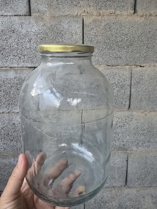 Продам стеклянные  банки