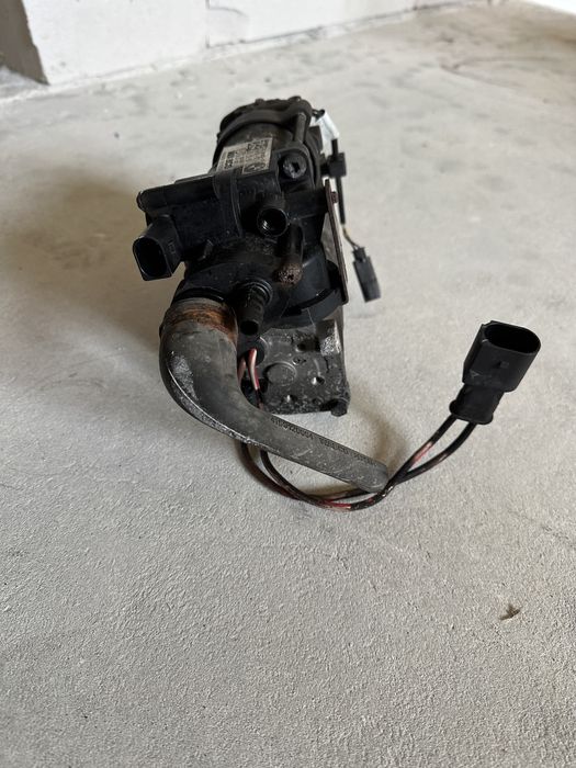 Compresor suspensie bmw g11
