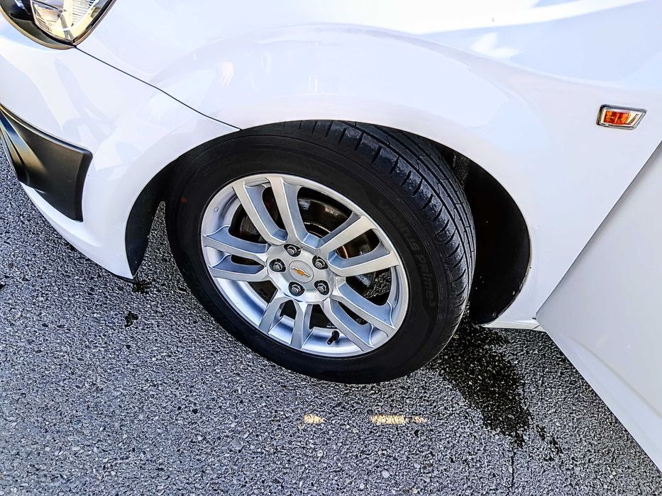 Vând/schimb Chevrolet aveo 2012