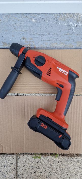 Hilti rotopercutor pe acumulator