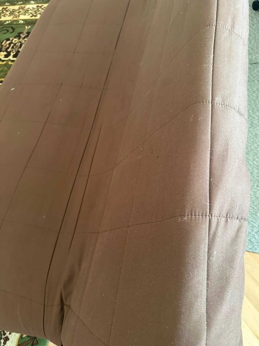 Canapea extensibilă 180x110 cm, cadru metalic, lamele de lemn si lada de depozitare (cu spuma extra sezut)