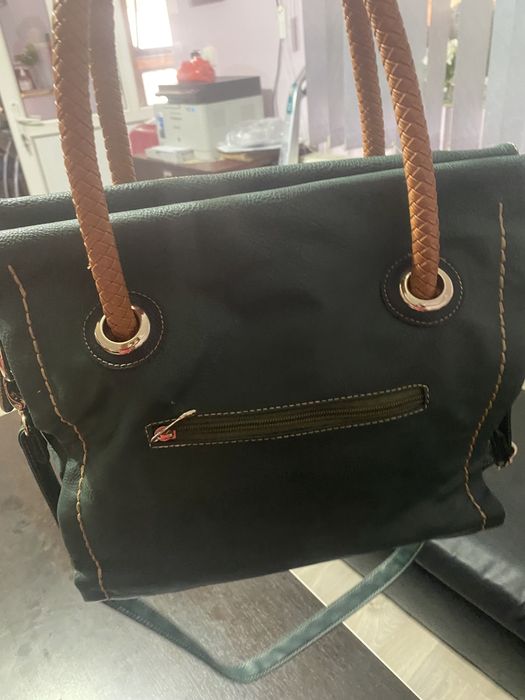 Geanta de umăr cu curea reglabilă