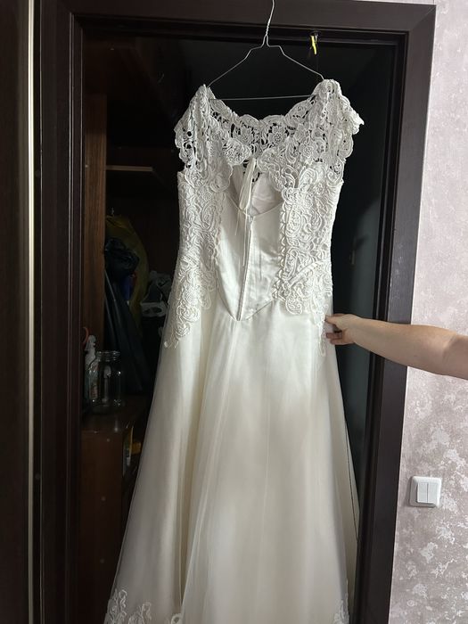 Продам свадебное платье.