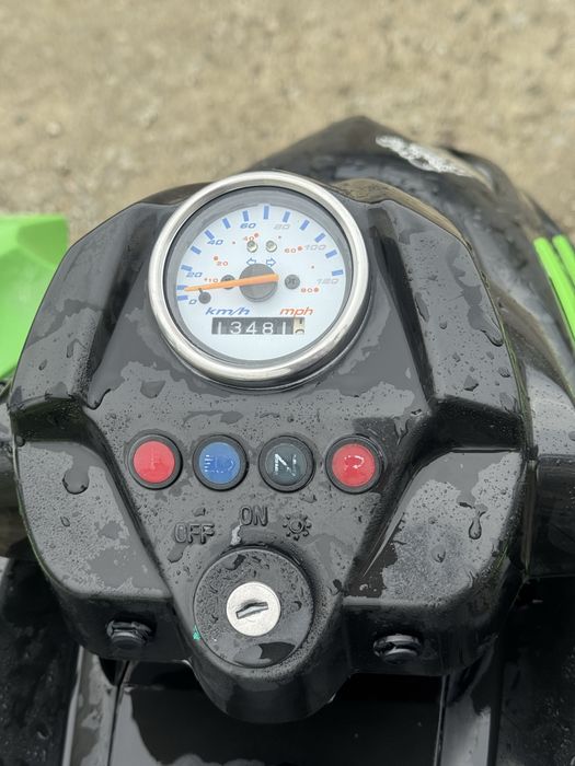 Квадроцикл Arctic Cat DVX 250