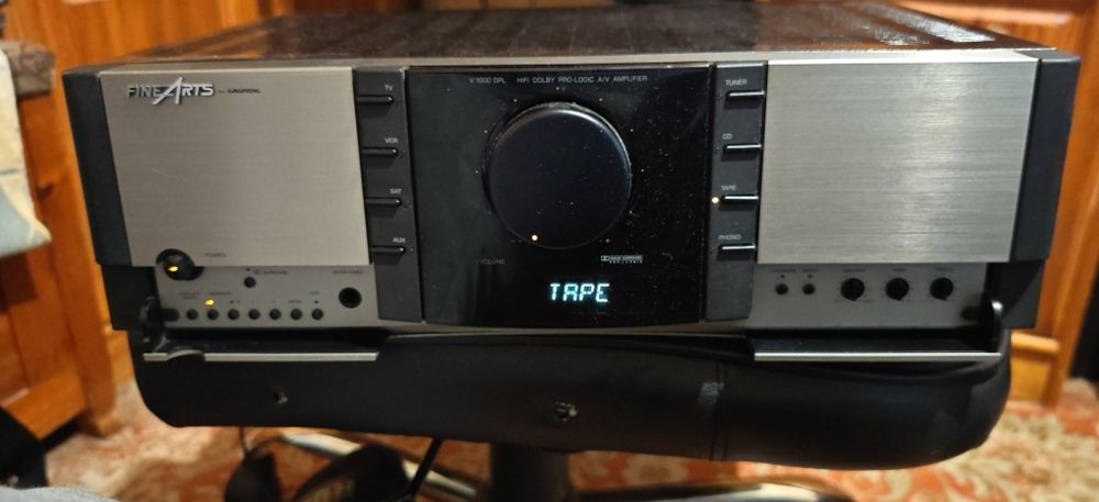 Усилвател GRUNDIG By FineArts